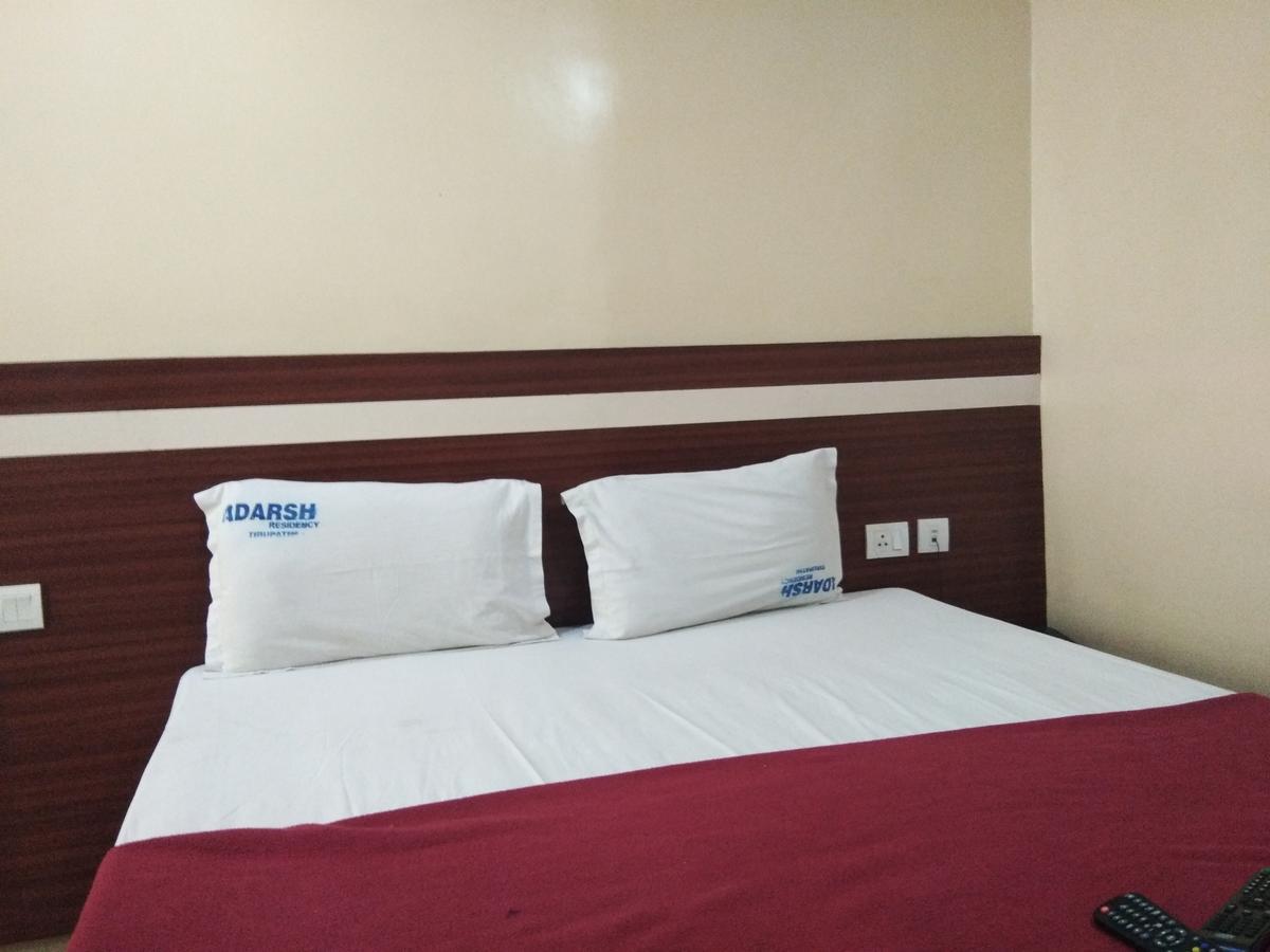 Hotel Adarsh Residency Tirupati Exteriér fotografie